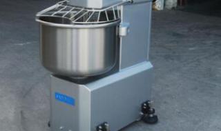 鲜奶搅拌机 鲜奶搅拌机