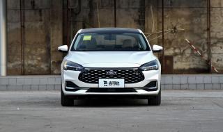 新福克斯三厢油耗 新福克斯三厢油耗